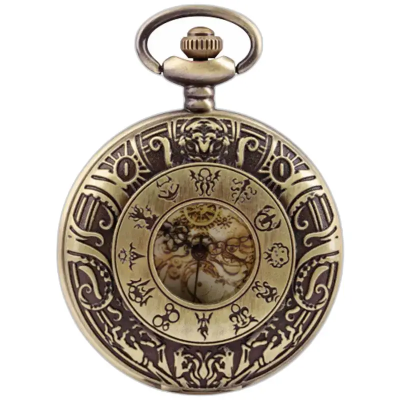 Relógio de colar vintage com algarismos romanos e elegantes ornamentos de bronze