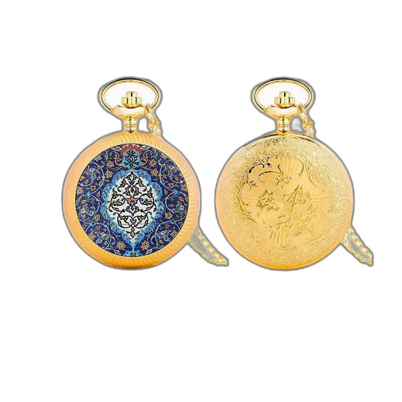 Dois relógios de bolso dourados com um design exclusivo de flor rosa e mecanismo de quartzo